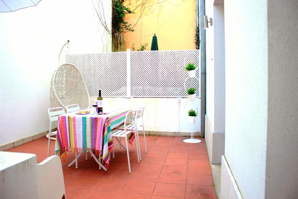 Joivy Modern 1-Bed Apt With Terrace, Moments From Sao Bento Palace Lisbon Luaran gambar