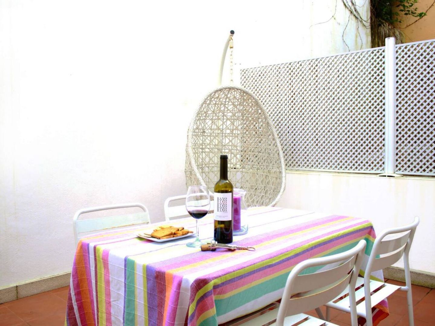 Joivy Modern 1-Bed Apt With Terrace, Moments From Sao Bento Palace Lisbon Luaran gambar
