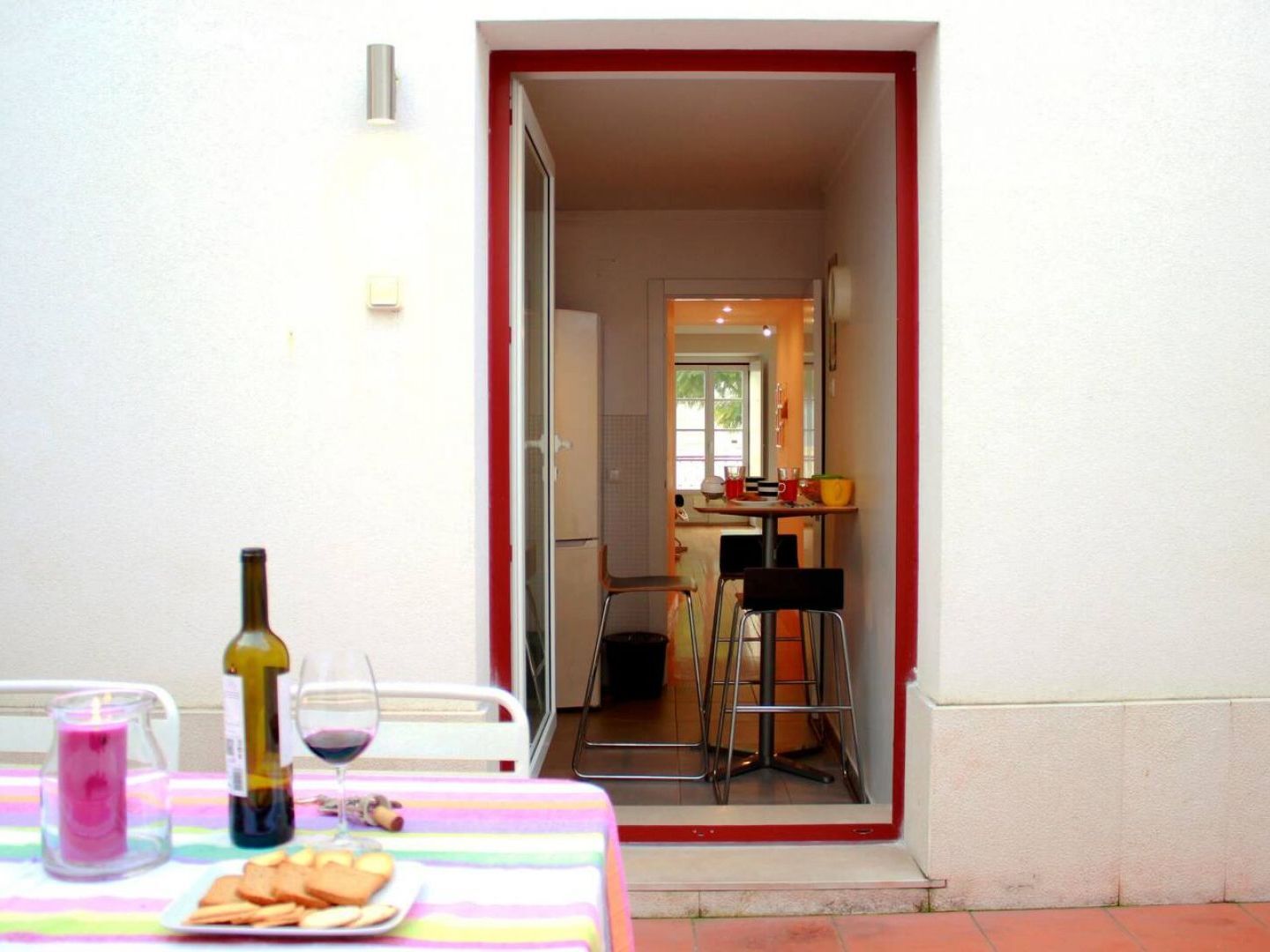 Joivy Modern 1-Bed Apt With Terrace, Moments From Sao Bento Palace Lisbon Luaran gambar