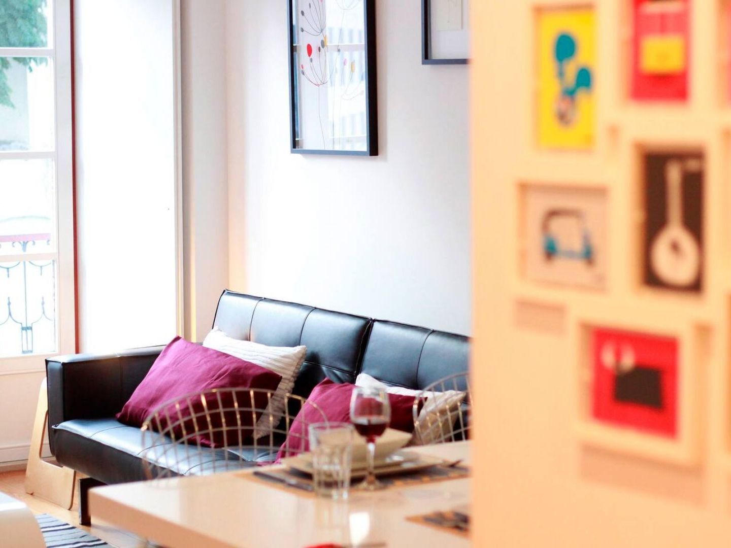 Joivy Modern 1-Bed Apt With Terrace, Moments From Sao Bento Palace Lisbon Luaran gambar